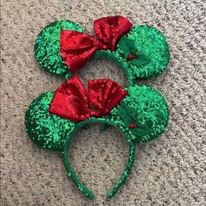 Minnie Mickey Mouse Ears Mistletoe Holiday Green + Classic Sequin Black & Red